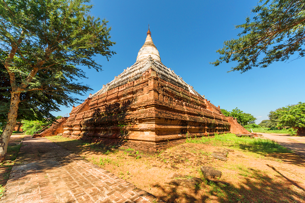 Храм Shwesandaw, Баган, Мьянма
