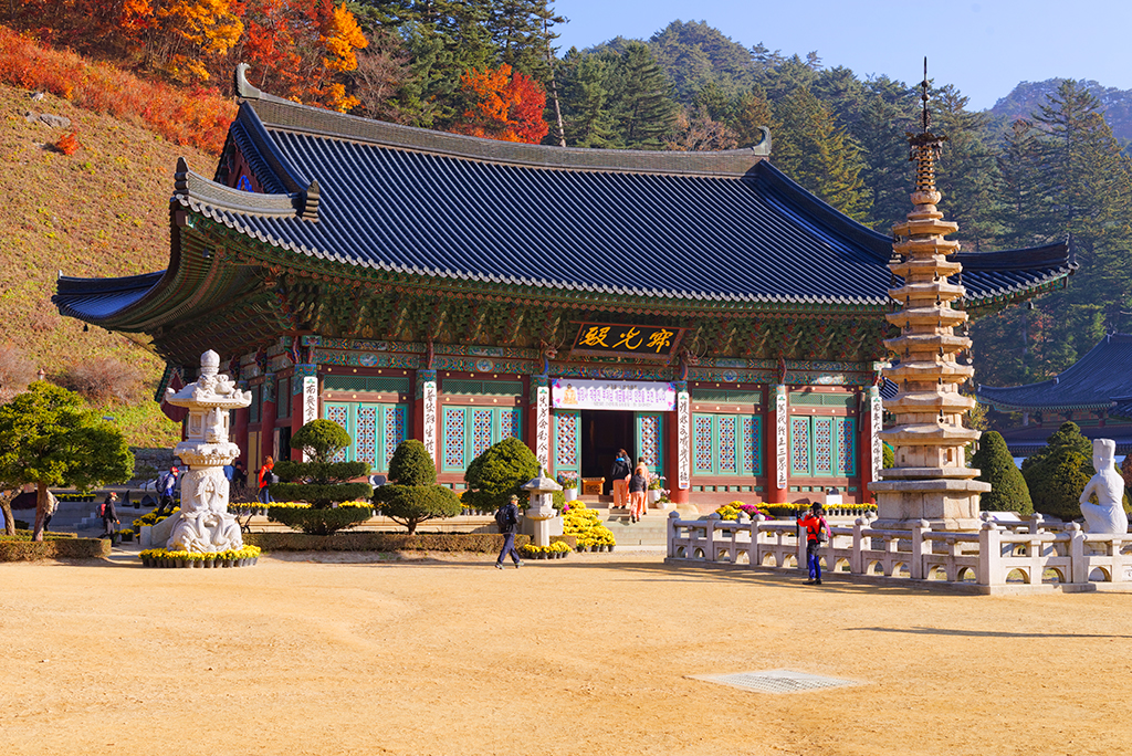 Монастырь Вольчжонса, Южная Корея