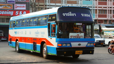 Рейсовый автобус 2 класса в Тайланде