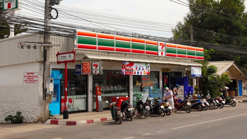 Магазин 7-Eleven в Хуа Хине