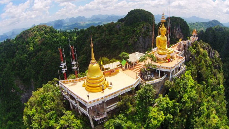 Храм Wat Tham Suea в Краби