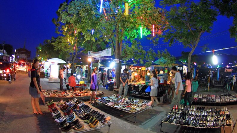 Ночной рынок в Пхукет Таун
