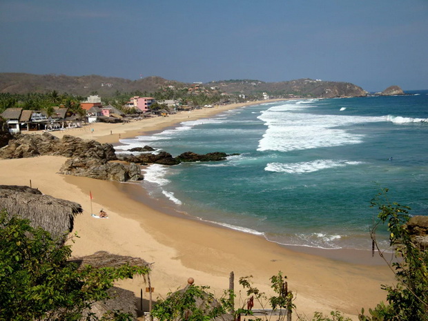 Названы самые опасные пляжи мира 9