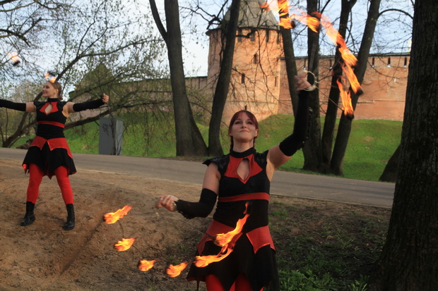 В Великом Новгороде состоялся Фестиваль «Открытие» в рамках старта VI творческого сезона Уличного театра «Садко» 13