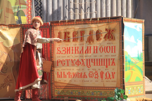 В Великом Новгороде состоялся Фестиваль «Открытие» в рамках старта VI творческого сезона Уличного театра «Садко» 3