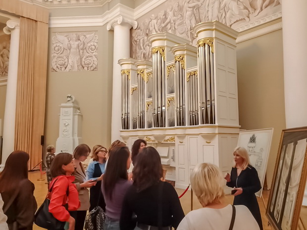 Сразить туристов наповал - в величественном Таврическом дворце 8 Сразить туристов наповал - в величественном Таврическом дворце 7